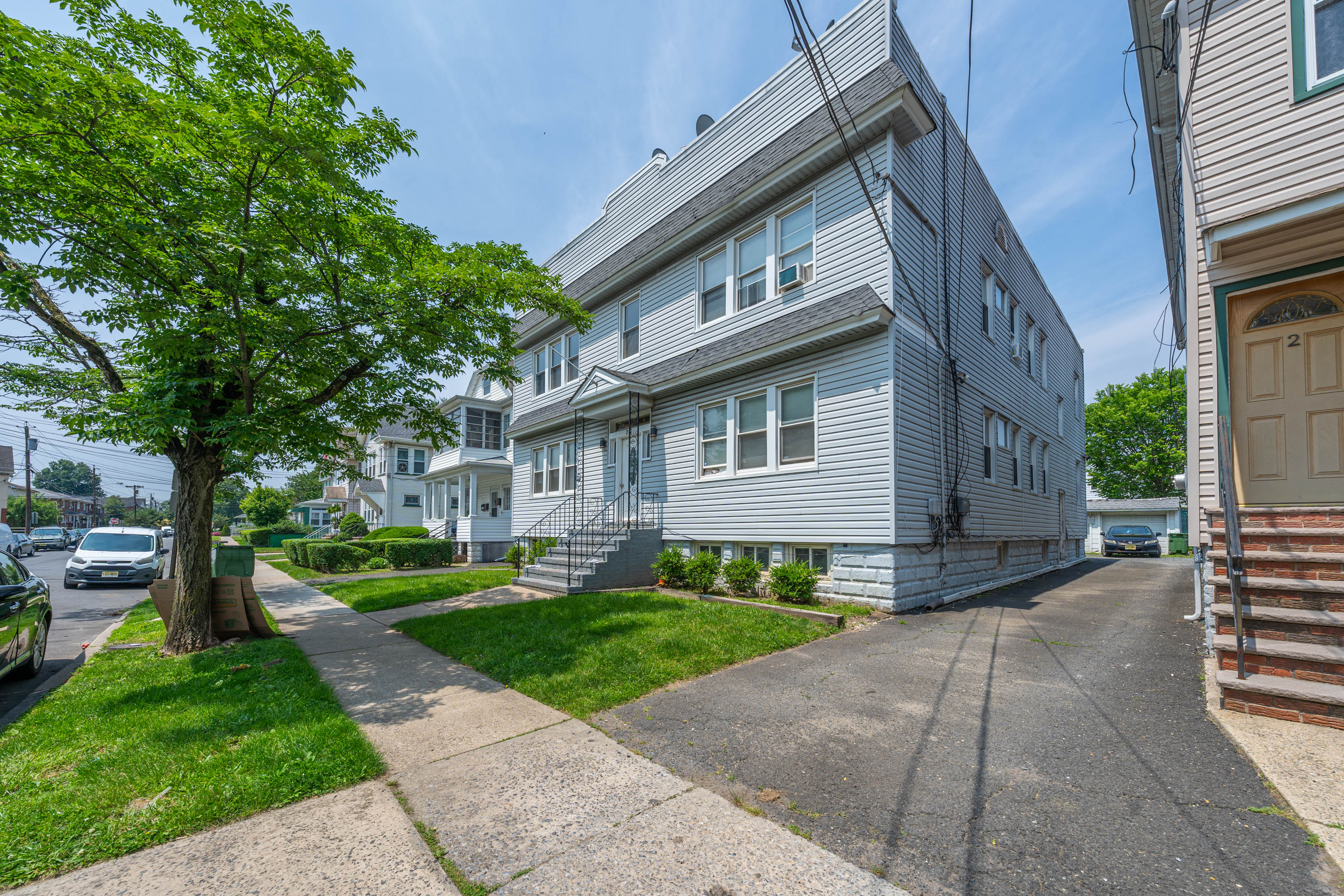 Property thumbnail image